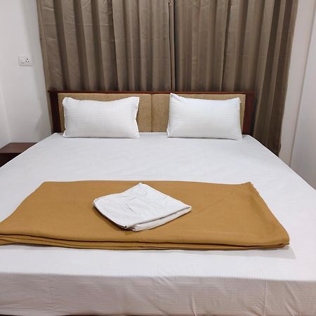 Hotel Nova Kochi Kültér fotó