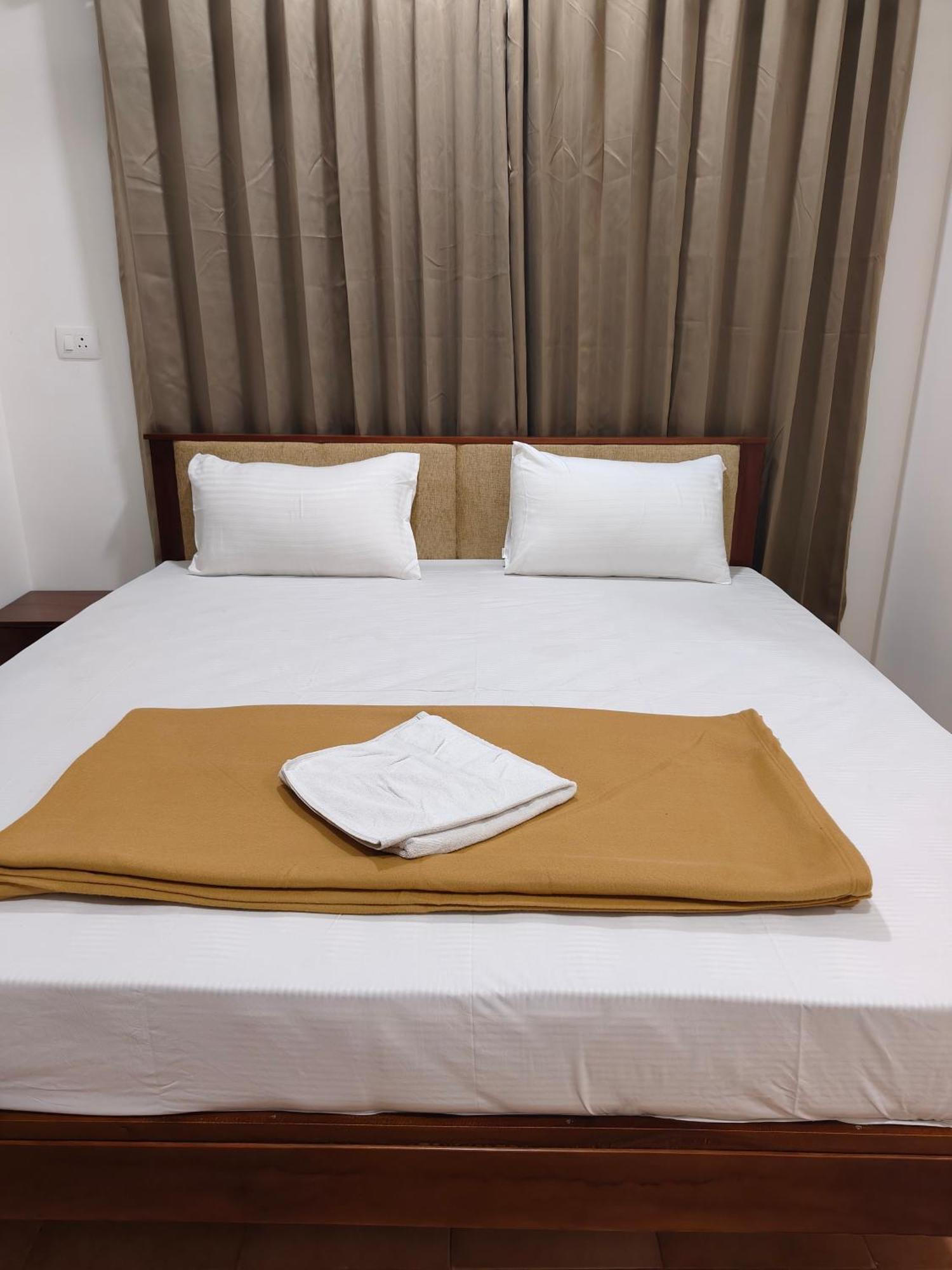 Hotel Nova Kochi Kültér fotó